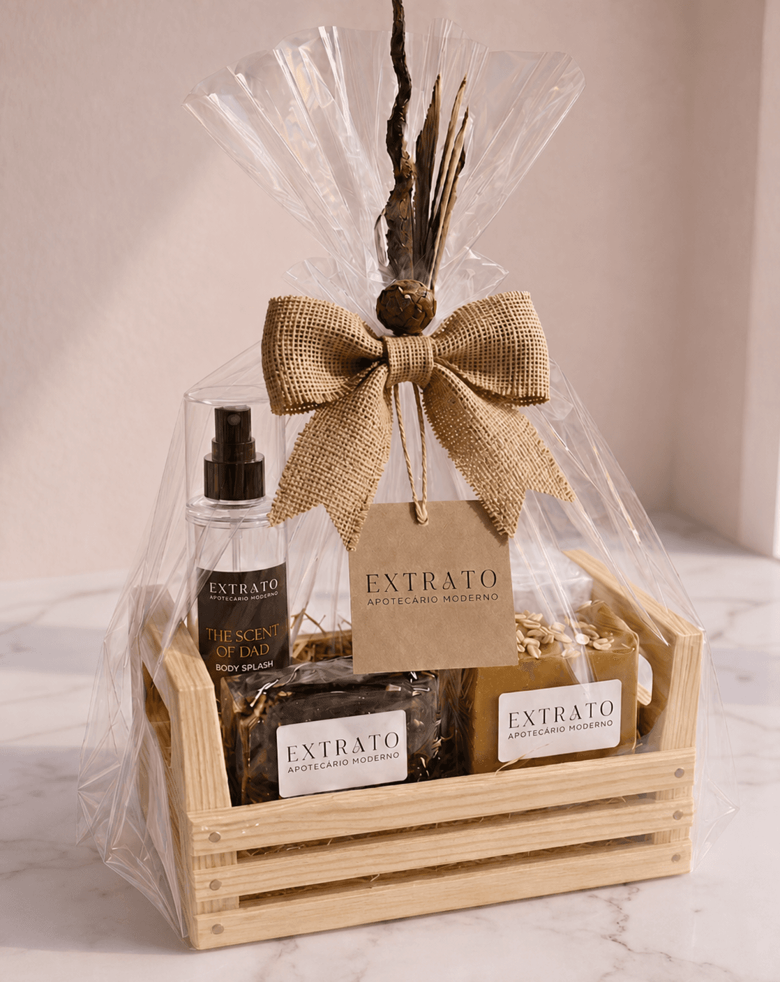 Kit presenteável Extrato com Body Splash The Scent of Dad e sabonetes botânicos